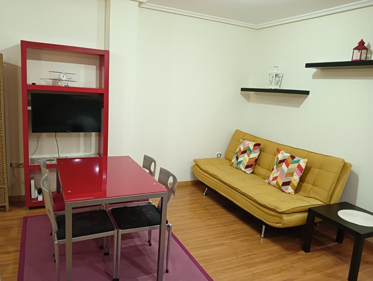 Apartamentos Chevere Rojo-Huca Oviédo Exterior foto
