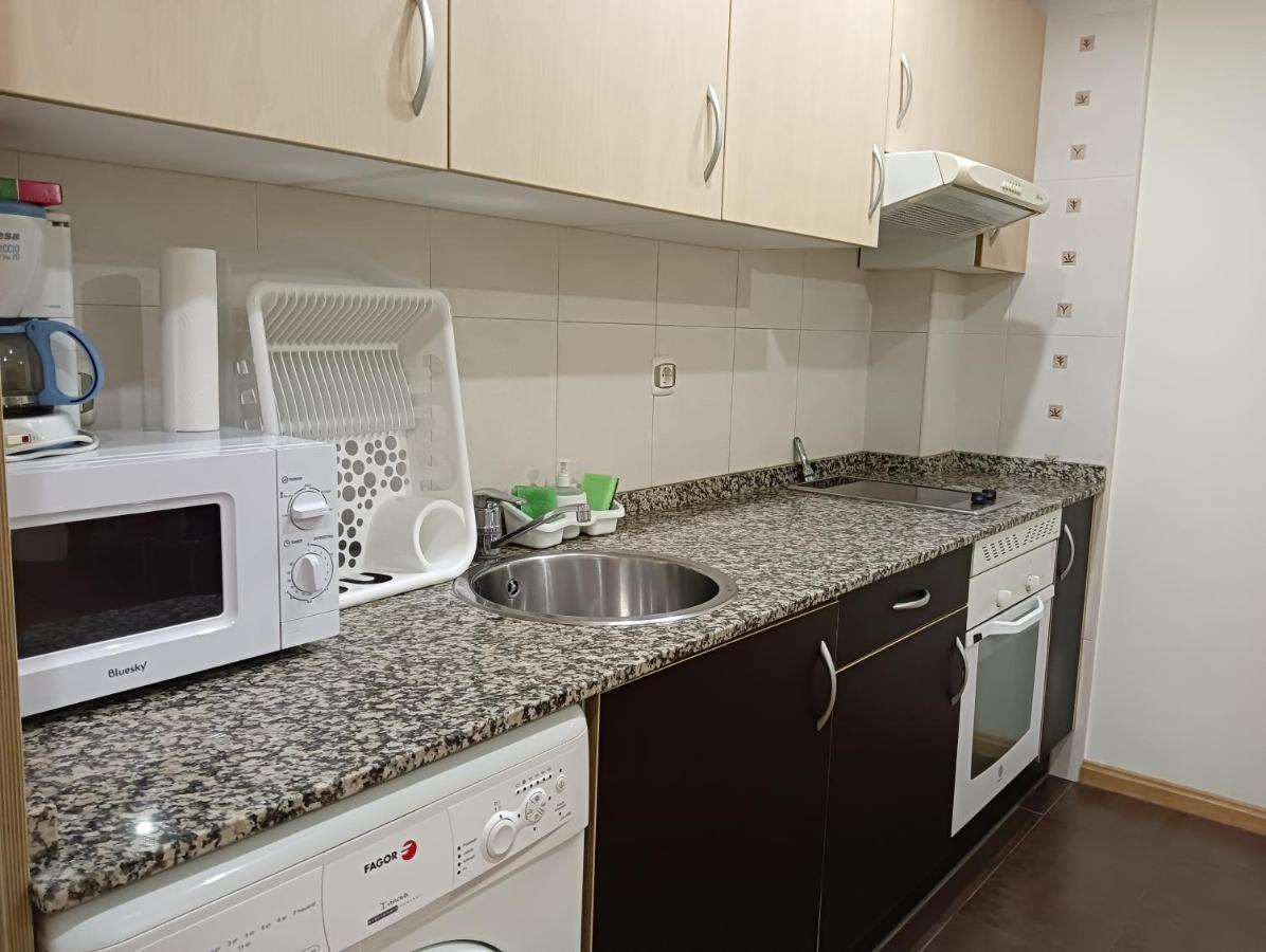 Apartamentos Chevere Rojo-Huca Oviédo Exterior foto